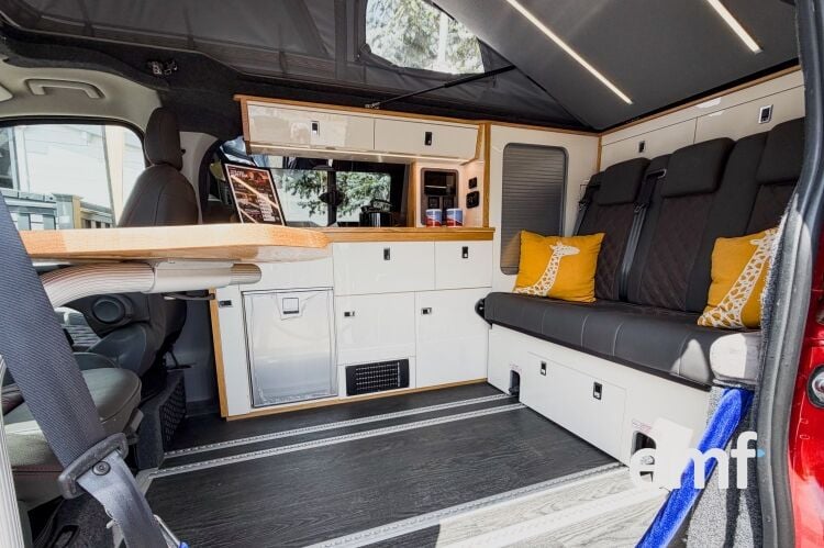 Camper Van Sales Photo 6