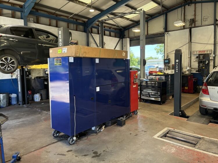 Freehold Garage, MOT Station, Tyre Fitting & 24 Hour Recovery Business Located In Newquay Photo 6