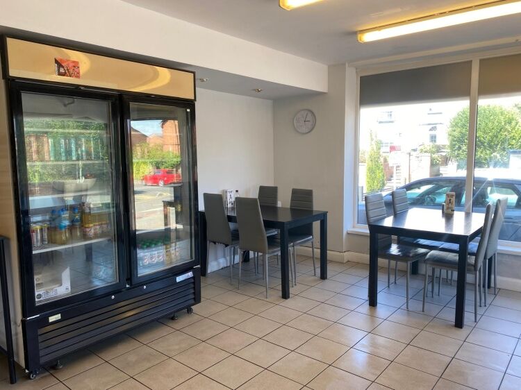 Leasehold Café Located In Warwick Photo 6