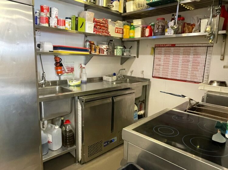 Pizza Takeaway Business in Giffnock Glasgow