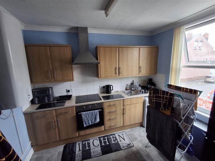 Cafe & Sandwich Bars For Sale in Leeds