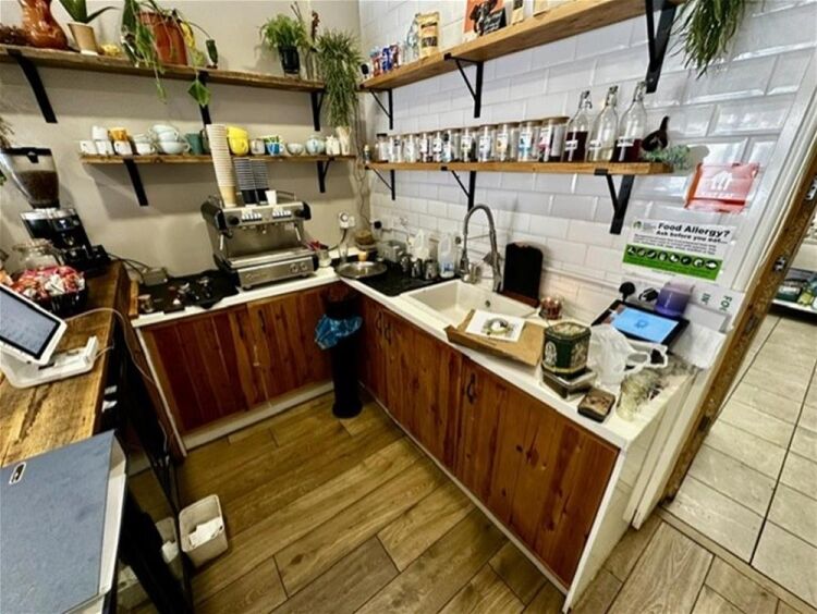 LEASEHOLD COFFEE HOUSE/CAFE Photo 6