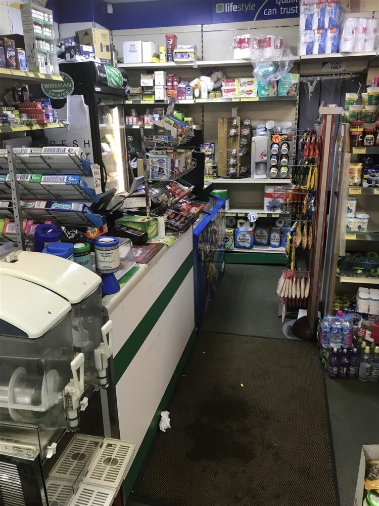 CONVENIENCE STORE & COUNTER NEWSAGENT IN DUNDEE Photo 6