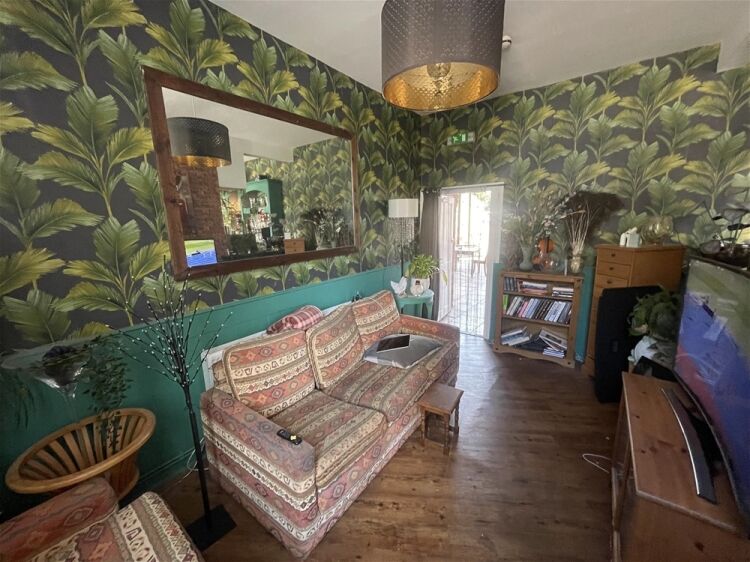 Former B&B with Ongoing Council Accommodation Use For Sale in Tiverton Photo 6