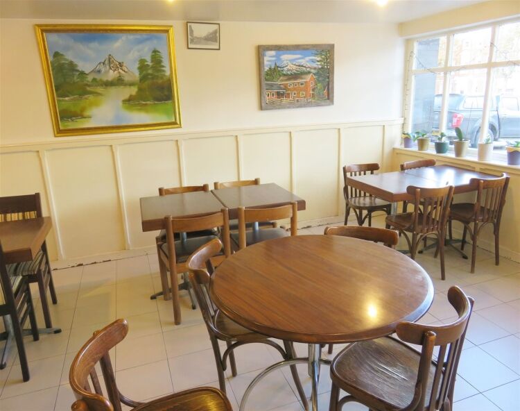 Established fish & chip shop with restaurant, central Baldock Photo 6
