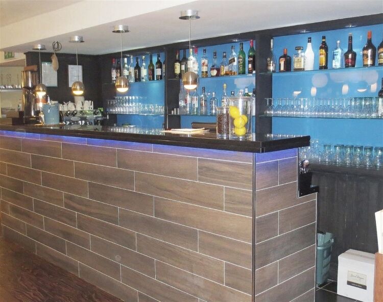 Exceptional superbly fitted & equipped fish & chip restaurant & takeaway in North London