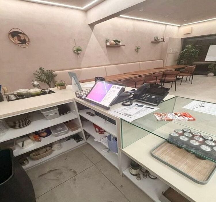Magnificent Ultra Modern Cafe fitted & equipped from shell in 2026 and presently not Trading