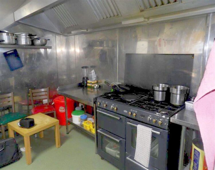 Long-established hot food takeaway with 4-bed flat, Sheffield