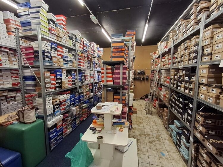 Shoe Shops For Sale in Leeds Photo 6