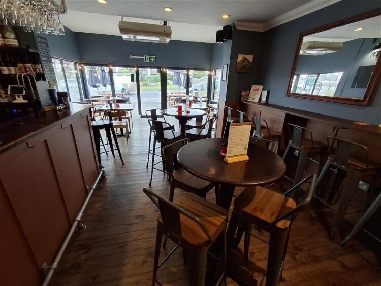 Licenced Trade, Pubs & Clubs For Sale in Leeds