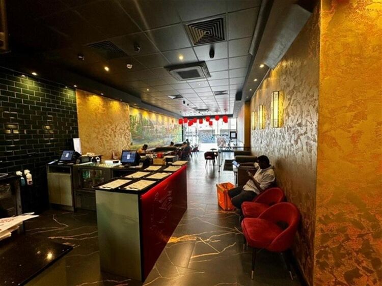 LEASEHOLD CHINESE/ASIAN STREET BRANDED RESTAURANT & TAKEAWAY BUSINESS
TREMENDOUS FRANCHISE OPPORTUNITY
