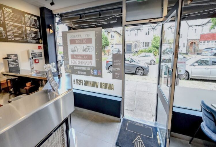 Ultra modern fish & chip shops with potential to take £10,000 per week