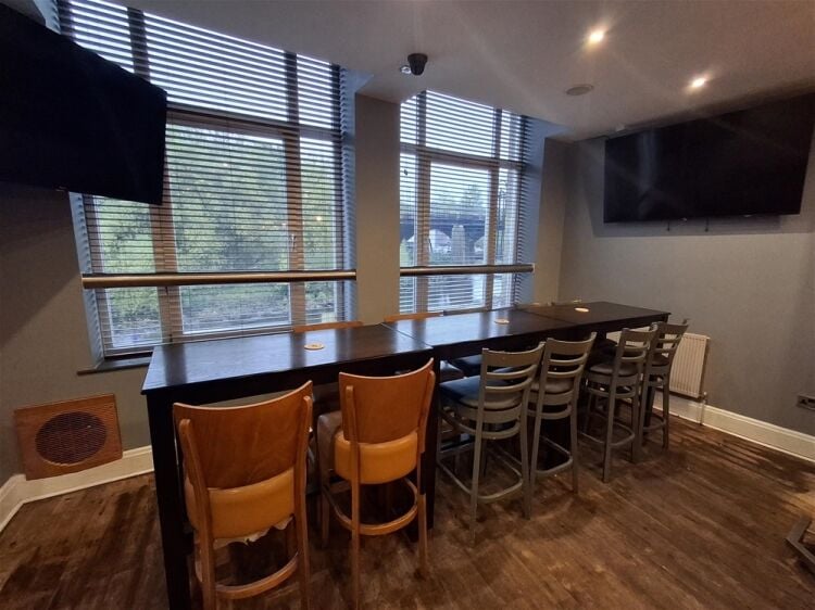 Licenced Trade, Pubs & Clubs For Sale in Sowerby Bridge Photo 6