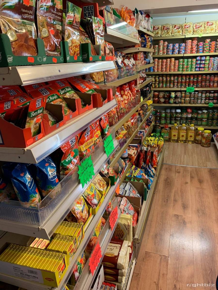 Eastern European shop up for sale at very good location of town centre Photo 7