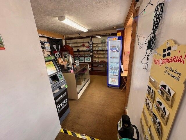 Freehold Newsagents Located In Helston