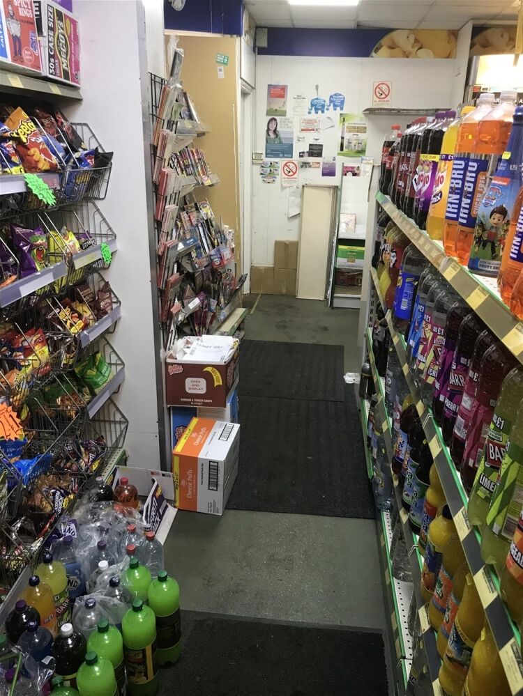 THRIVING CONVENIENCE STORE & COUNTER NEWSAGENT IN DUNDEE Photo 7