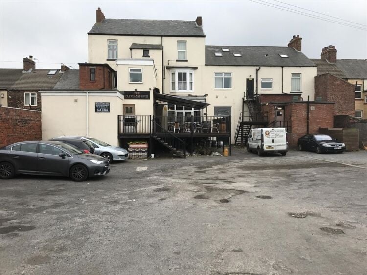 FREEHOLD PUBLIC HOUSE/B&B WITH ONSITE CRAFT BREWERY ON REDCAR HIGH STREET WEST Photo 7