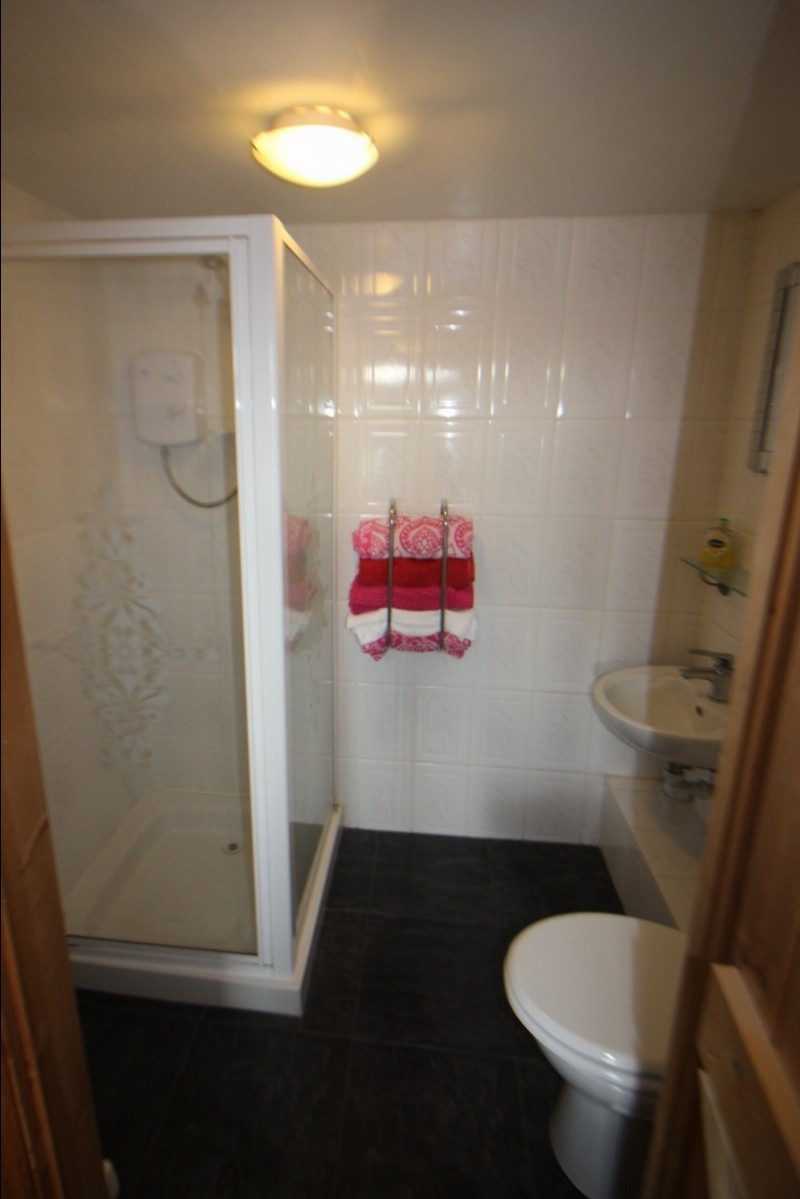 FREEHOLD  DETACHED BED & BREAKFAST BUSINESS
