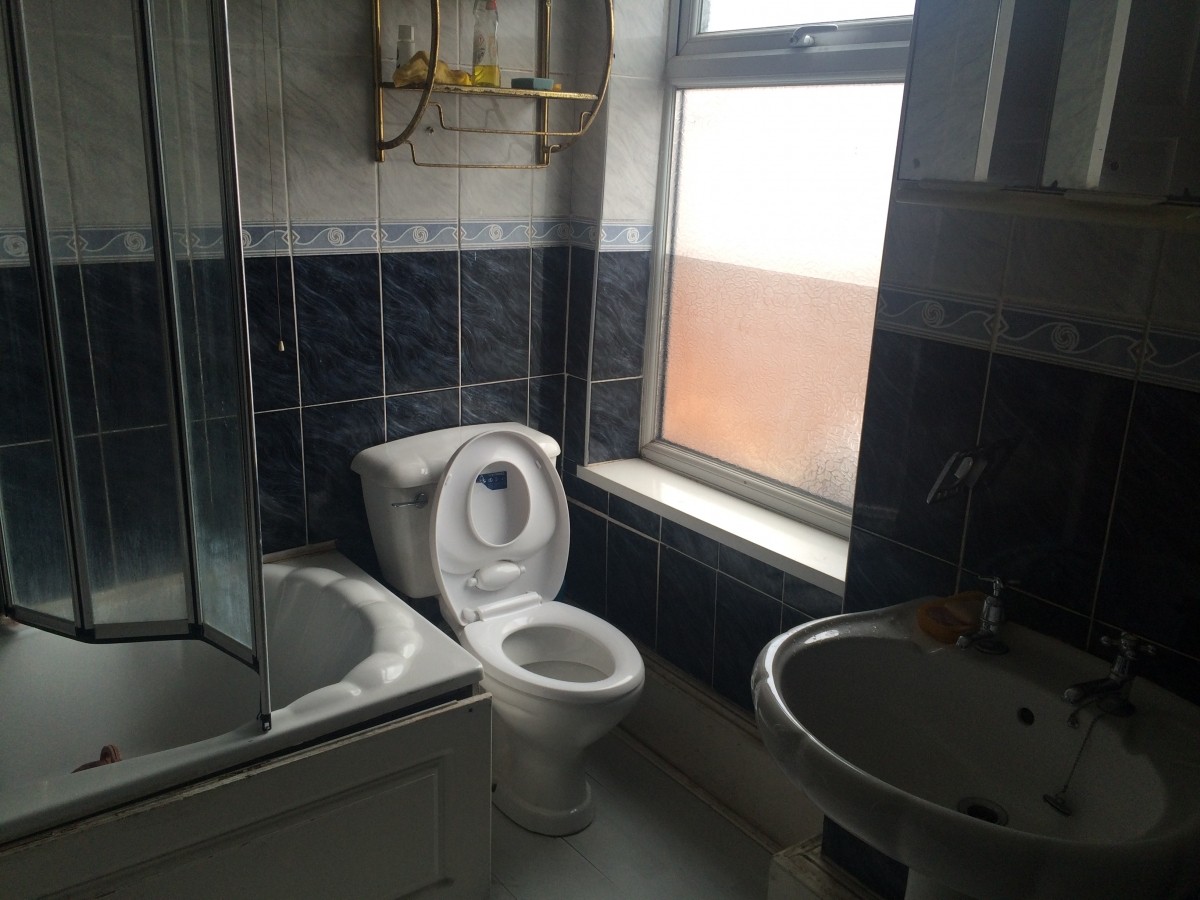 Retail news, Shop for Sale, £55,000 busy location Ladypool Road, Balsall Heath in Birmingham