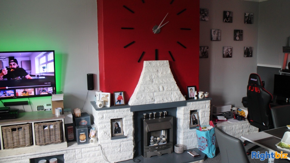 WIRRAL - MIXED USE PROPERTY IN DESIRABLE TOWN OF HOYLAKE