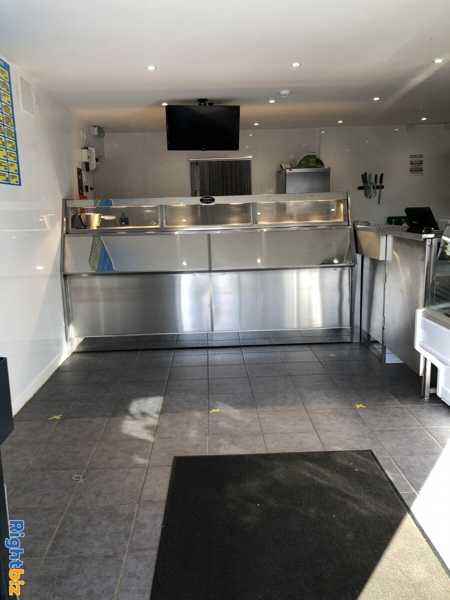 Newly built Chipshop/kebab/pizza takeaway for rent Or lease