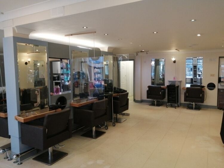 Award winning Hair & Beauty salon with a separate Barber Shop for sale Photo 7