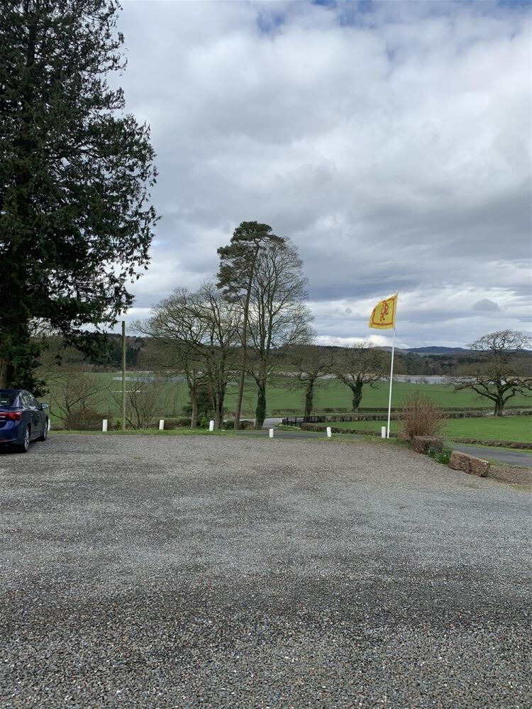 FREEHOLD LICENSED HOTEL/RESTAURANT & FUNCTION VENUE IN 4.5 ACRES NEAR KIRKCUDBRIGHT