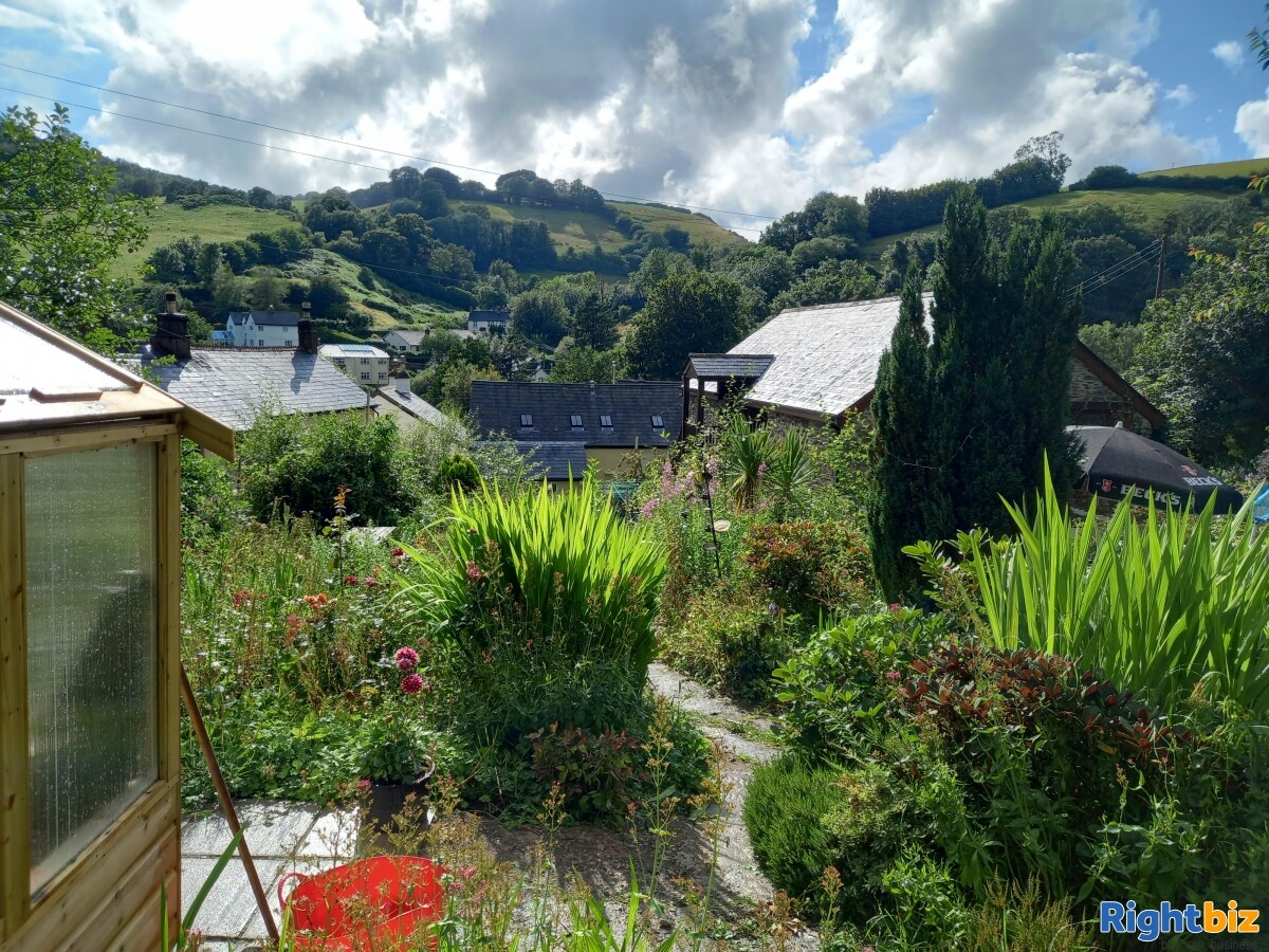 SOMERSET - EXMOOR NATIONAL PARK FREEHOUSE WITH HOLIDAY COTTAGE & BARN Photo 7