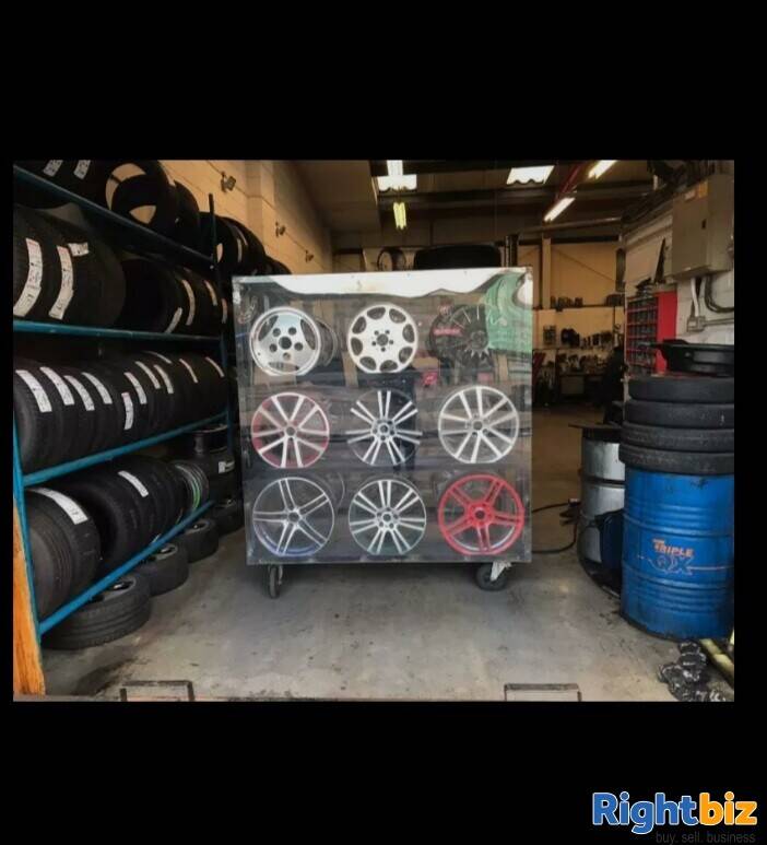 ESTABLISHED GARAGE/TYRE WORKSHOP BUSINESS FOR SALE IN HUDDERSFIELD