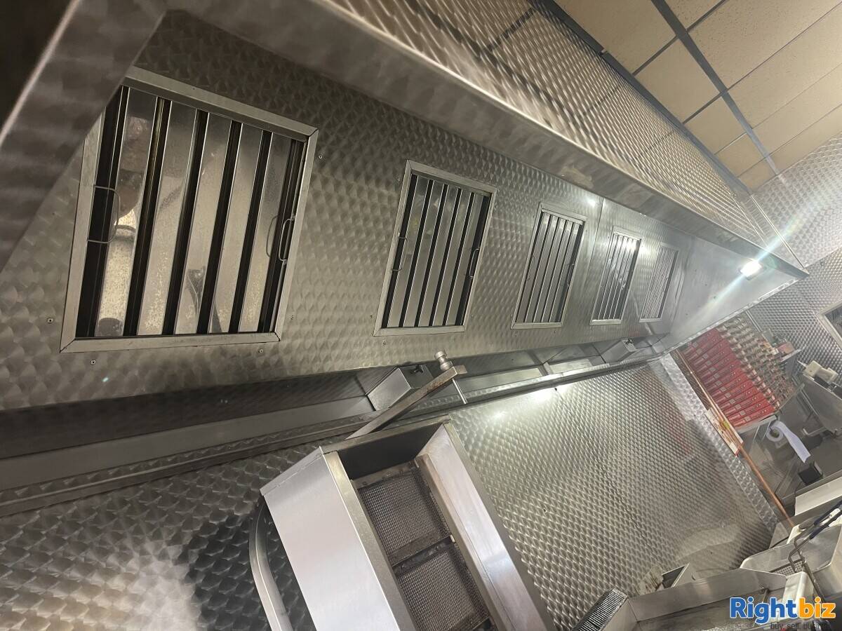 Pizza takeaway business for sale in Grimsby.