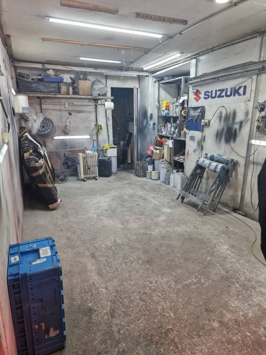 Car repair garage for sale in Bethnal Green Photo 7