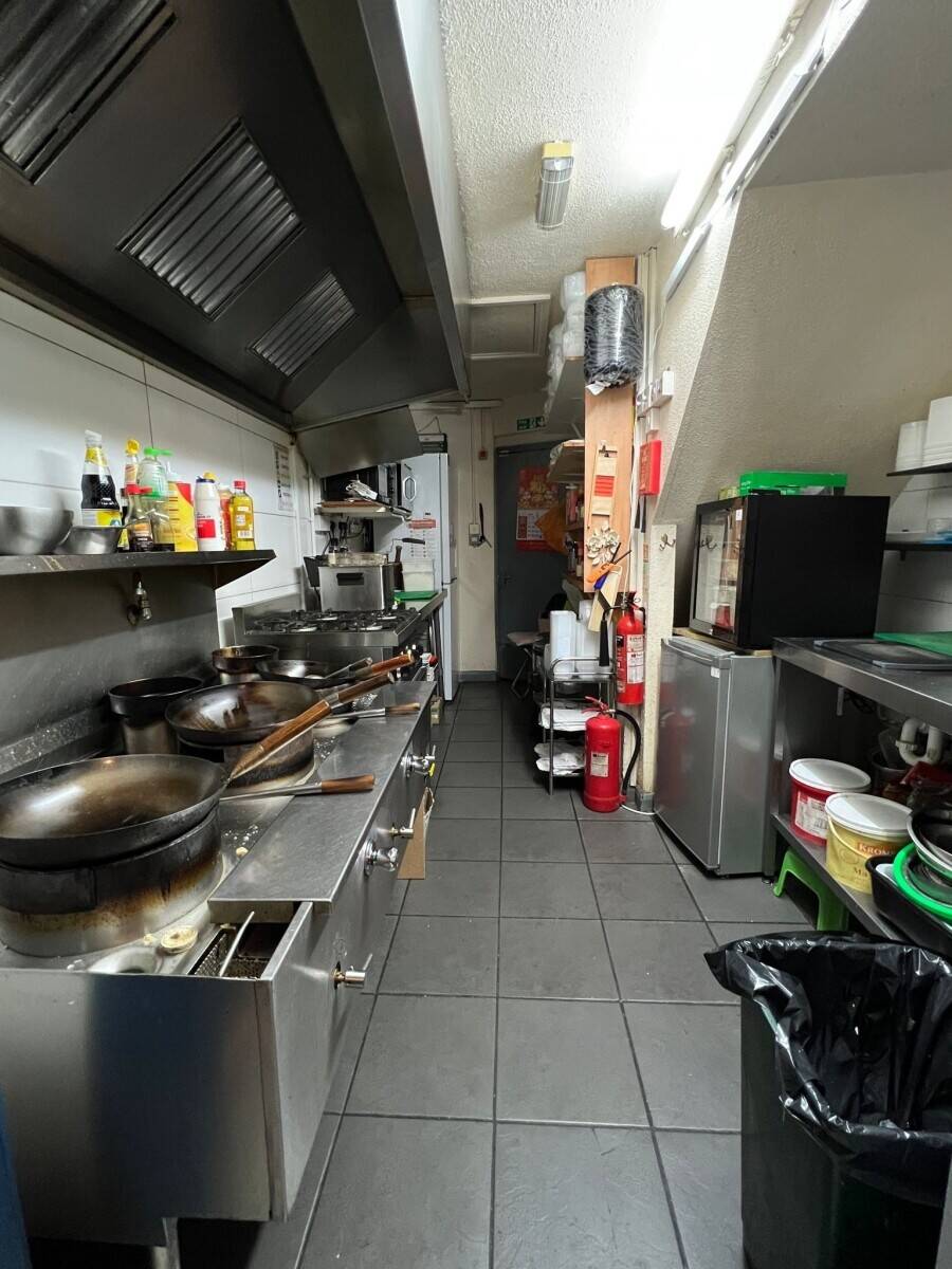 Thai restaurant for sale in London Photo 7