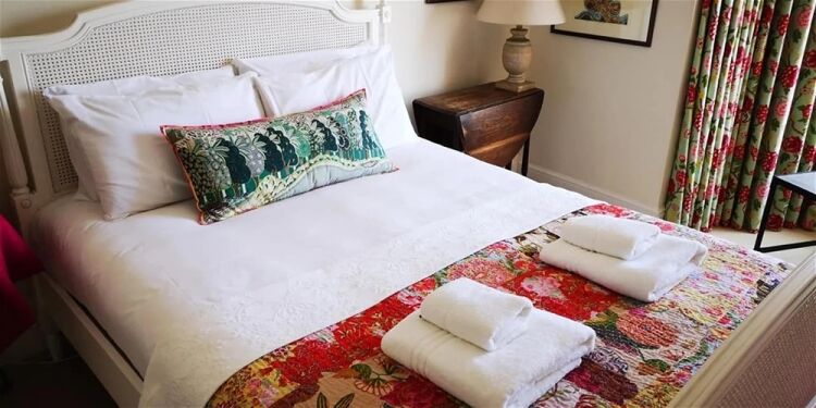 A PROVIDER OF HIGH-QUALITY CLEANING AND HOUSEKEEPING SERVICES