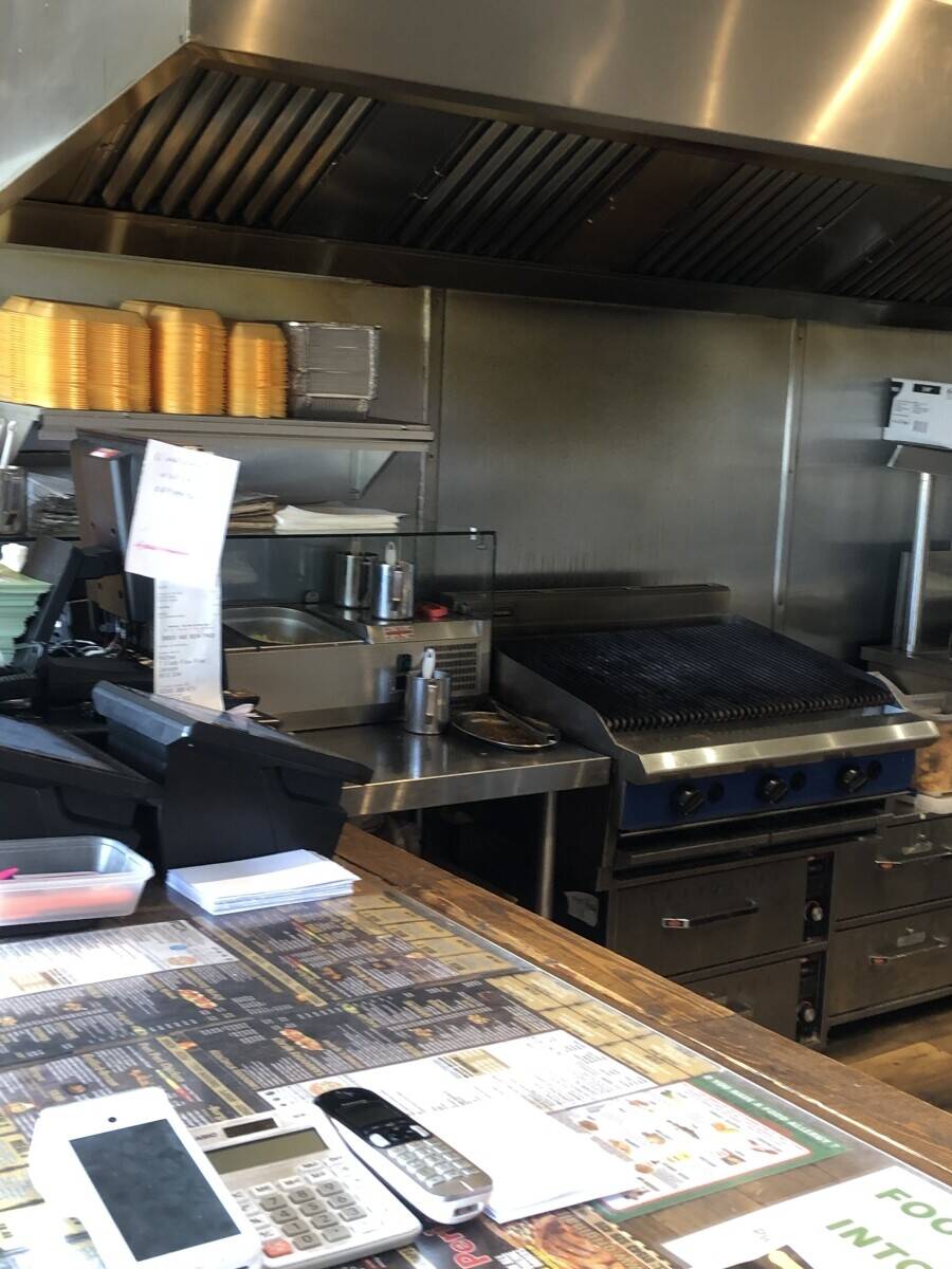 Peri Chicken & Pizza Shop in Cannock Photo 7