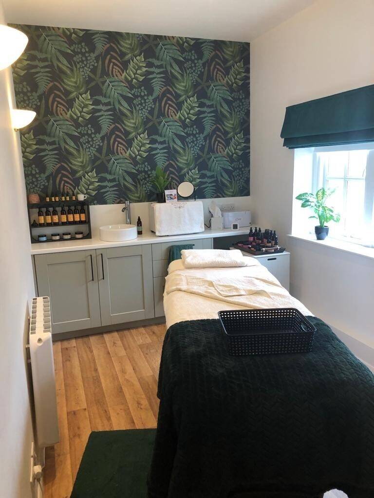Holistic Day Spa and Retail Boutique - Botanicals Bakewell Seeks New Licensee. Minimal Investment