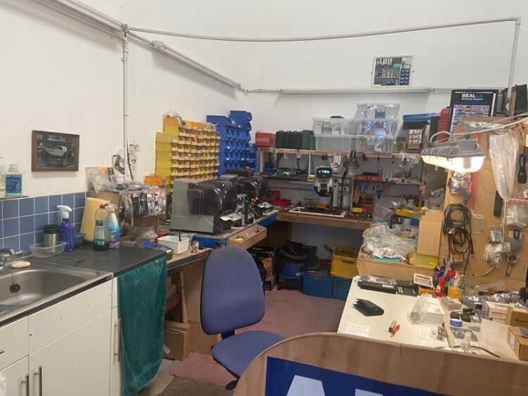 Extremely well established locksmiths business for sale
