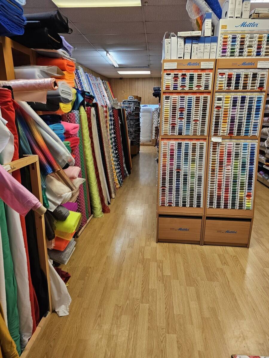 WELL ESTABLISHED HARDWARE/DIY AND FABRIC STORE IN DUNDEE CITY CENTRE Photo 7