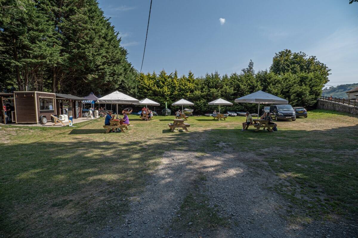 EXCEPTIONAL FREEHOLD BUSINESS OPPORTUNITY ON THE SHORES OF BALA LAKE, SNOWDONIA, NORTH WALES Photo 7