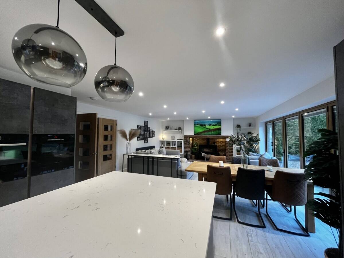 Luxury Five Star Boutique Cat Hotel and residence set in 3 acres Photo 7