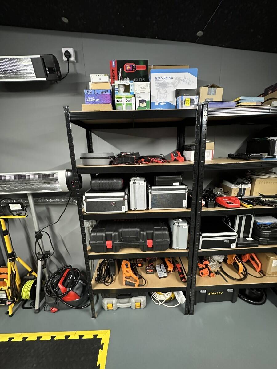 Auto keys, modules programming and tuning fully equipped  Photo 7