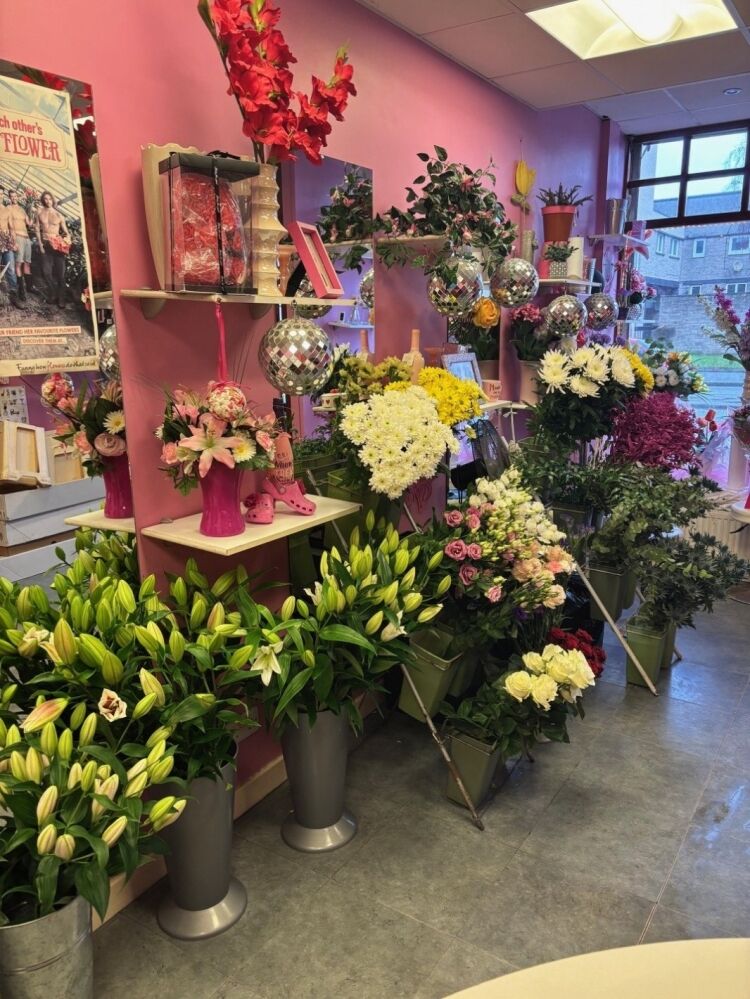 Long Established Florist - Falkirk