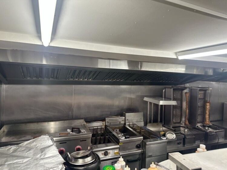Highly Rated Dark Kitchen For Sale