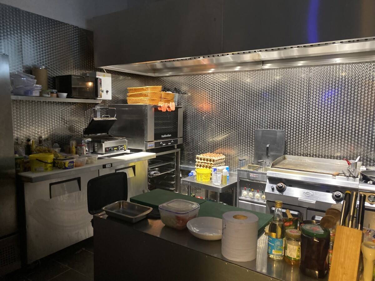 Brand new Cafe & Restaurant for sale Putney
