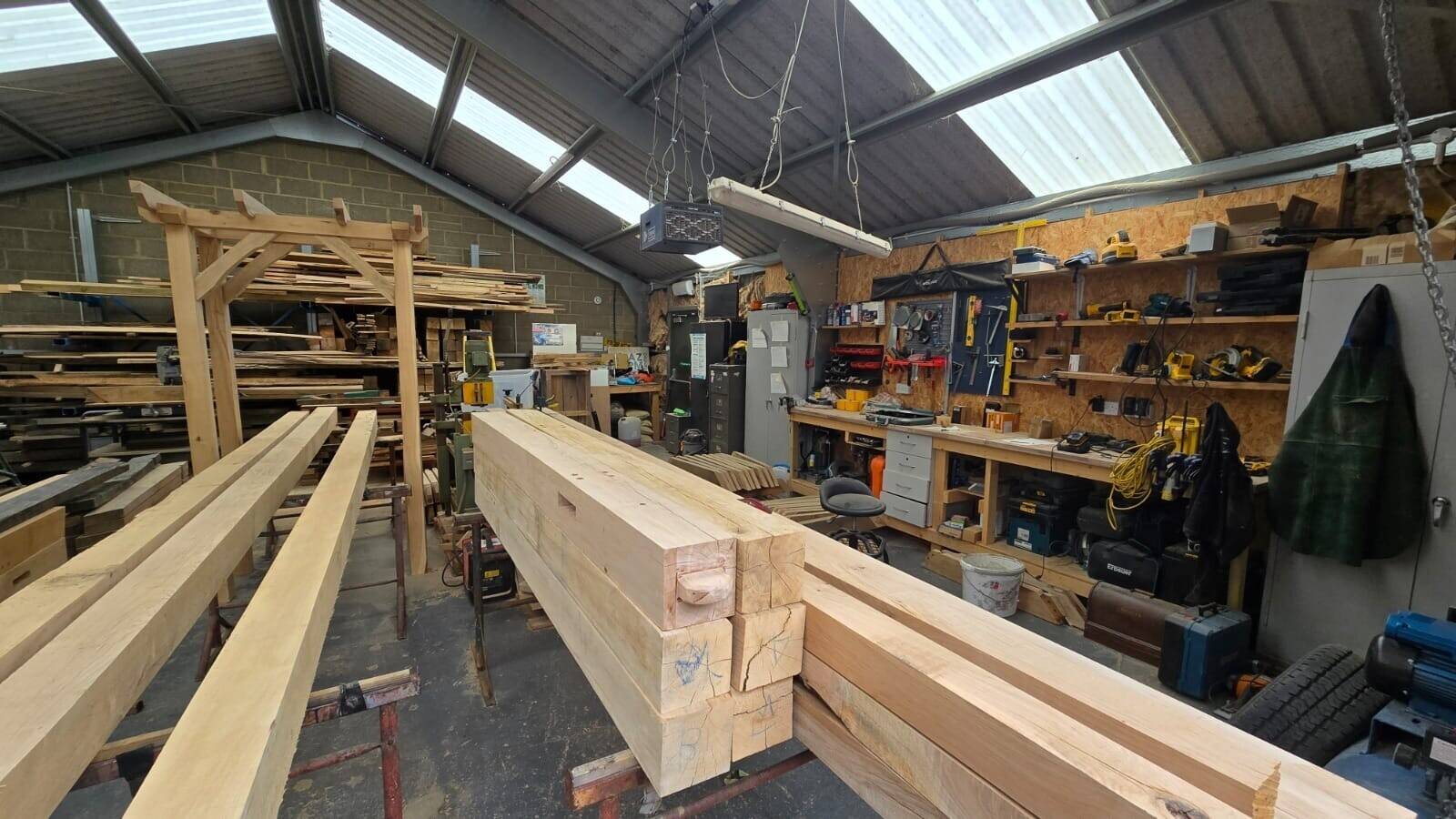 Oak Framed Structures and Construction Company in Swindon Photo 5