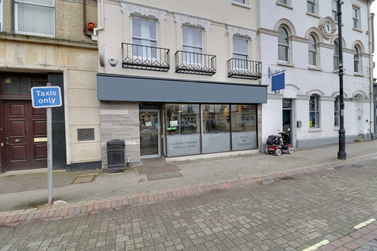 ITALIAN RESTAURANT / TAKEAWAY Photo 7