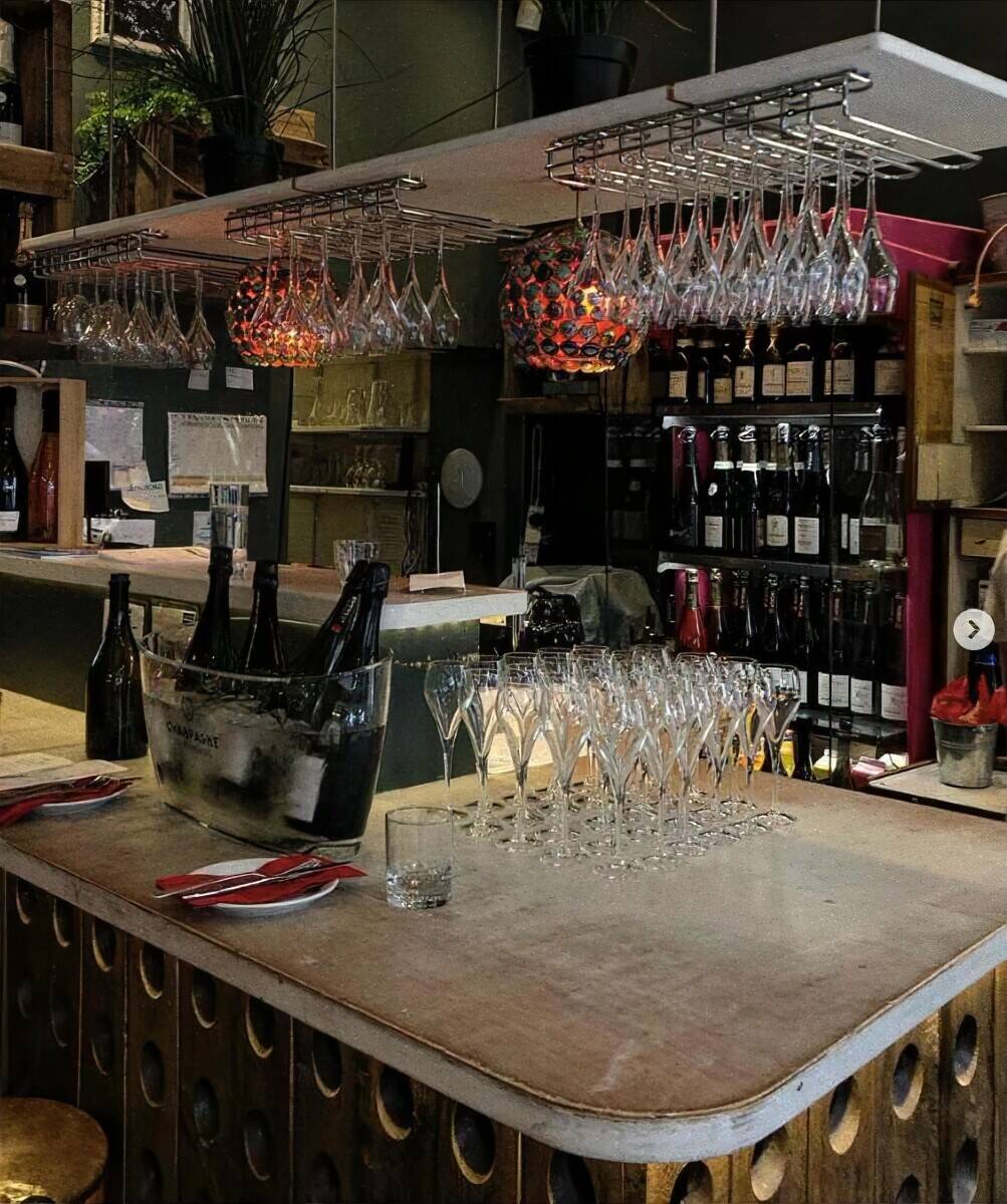 Champagne and Fromage franchises available in the Leamington Spa and Warwick areas Photo 3