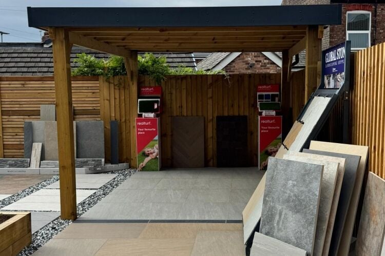 Garden & Outdoor Landscaping Specialist - Cheshire Photo 7