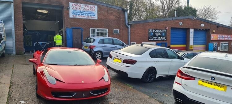 VEHICLE REPAIR SERVICES Photo 7