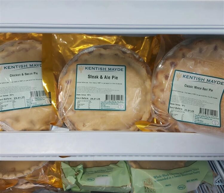 LOCAL BUTCHER’S SHOP Photo 7