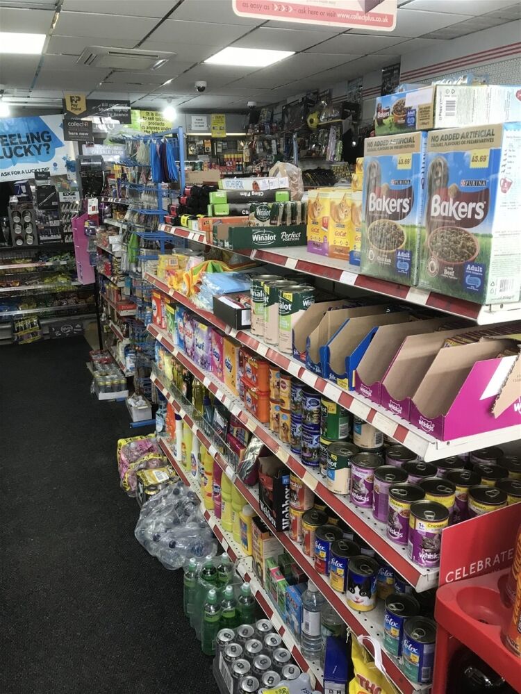 FREEHOLD NEWSAGENT & STORE - 3 STOREY WITH LIVING ACCOMMODATION IN ACCRINGTON